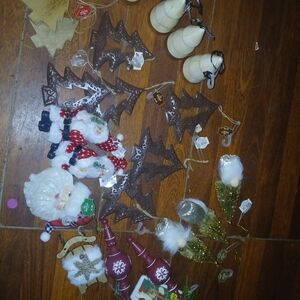 Christmas Tree and Santa Ornaments Set